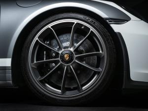 Porsche 911 Speedster Heritage Design Package 2019 года 
